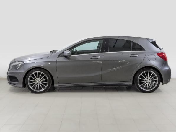 Mercedes-Benz A-Класс III (W176) Рестайлинг с пробегом 2015 года, цена 1 650 000 рублей, 90247 км, хэтчбек, Автокод Объявления