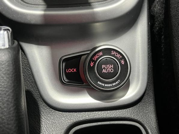 Suzuki Vitara II с пробегом 2016 года, цена 1 696 000 рублей, 165171 км, внедорожник, Автокод Объявления
