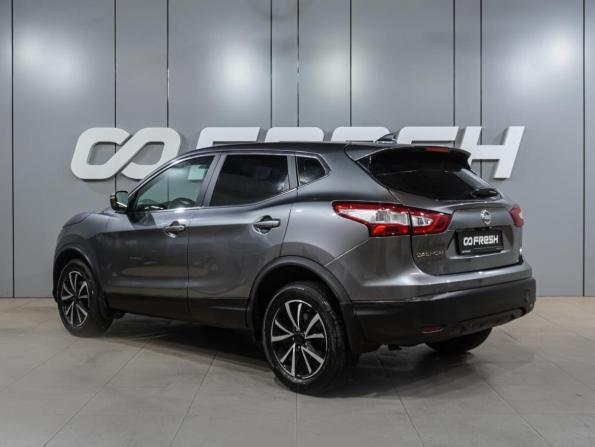 Nissan Qashqai II с пробегом 2018 года, цена 1 619 000 рублей, 116398 км, внедорожник, Автокод Объявления