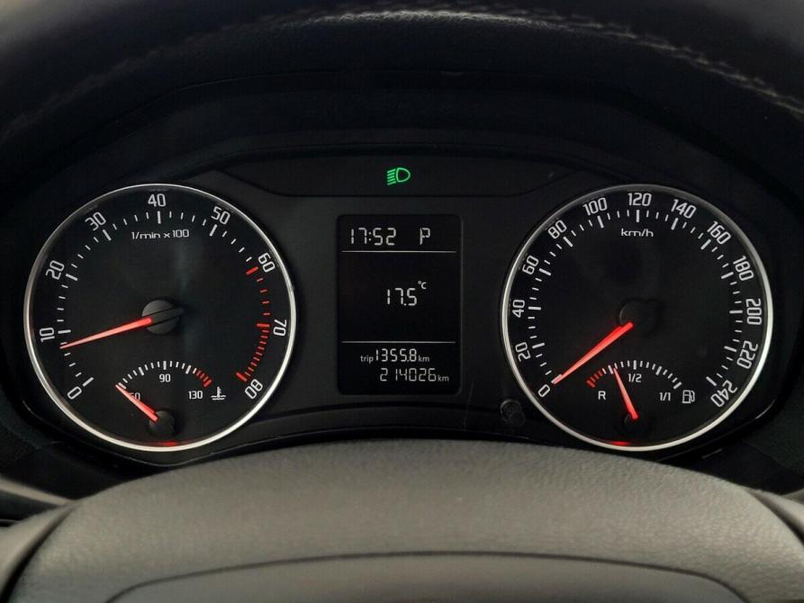 Skoda Octavia II (A5) Рестайлинг Москва  - изображение 6