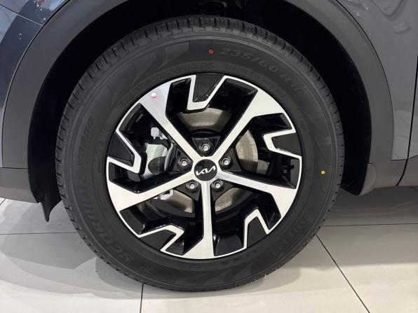 Kia Sportage V с пробегом 2025 года, цена 4 630 000 рублей, 10 км, внедорожник, Автокод Объявления
