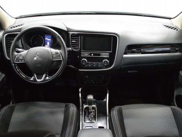 Mitsubishi Outlander III Рестайлинг 3 с пробегом 2019 года, цена 2 099 000 рублей, 70239 км, внедорожник, Автокод Объявления