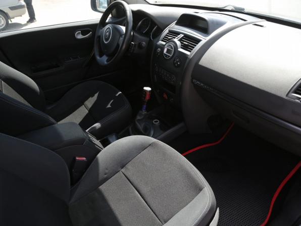 Renault Megane II Рестайлинг с пробегом 2008 года, цена 327 000 рублей, 308000 км, седан, Автокод Объявления