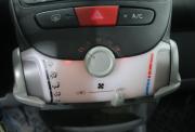 Peugeot 107 I Астрахань  - изображение 38