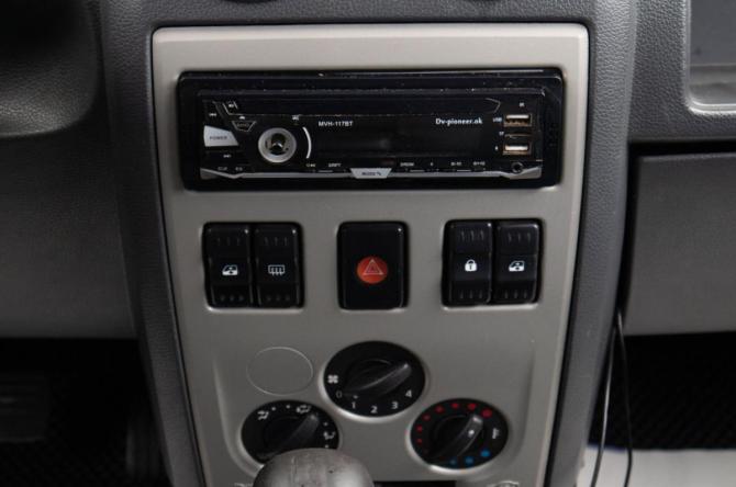 Renault Logan I с пробегом 2005 года, цена 179 000 рублей, 159803 км, седан, Автокод Объявления