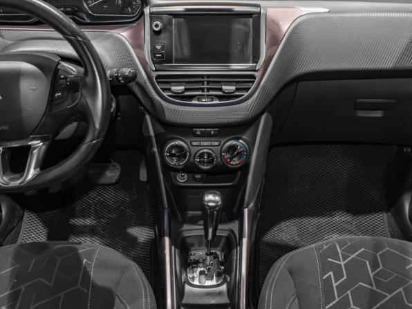 Peugeot 2008 I с пробегом 2014 года, цена 767 490 рублей, 103000 км, внедорожник, Автокод Объявления