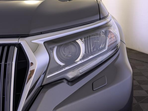 Toyota Land Cruiser Prado 150 Series Рестайлинг 3 с пробегом 2022 года, цена 7 990 000 рублей, 30746 км, внедорожник, Автокод Объявления