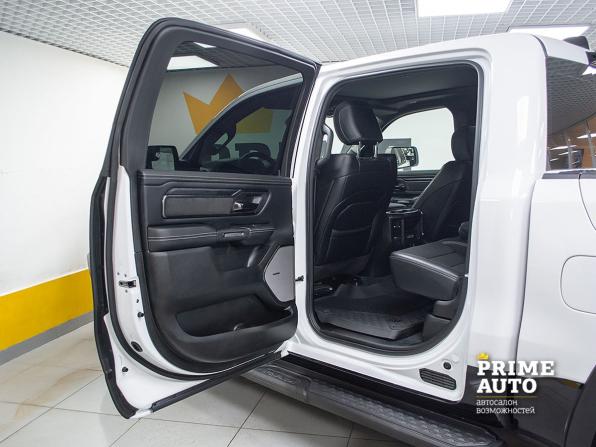 Ram 1500 V Рестайлинг с пробегом 2025 года, цена 9 299 000 рублей, 60 км, offers.body_type.unknown, Автокод Объявления