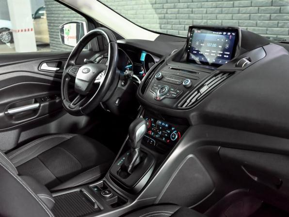 Ford Kuga II Рестайлинг с пробегом 2018 года, цена 1 840 000 рублей, 133931 км, внедорожник, Автокод Объявления