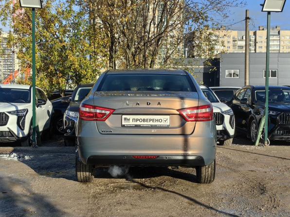 Lada (ВАЗ) Vesta I с пробегом 2018 года, цена 849 000 рублей, 120000 км, седан, Автокод Объявления