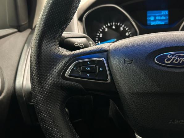Ford Focus III Рестайлинг с пробегом 2018 года, цена 649 000 рублей, 241470 км, универсал, Автокод Объявления