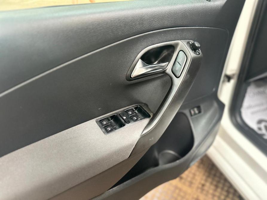 Volkswagen Polo V Набережные Челны  - изображение 14