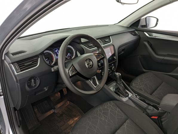 Skoda Octavia III (A7) Рестайлинг с пробегом 2019 года, цена 1 950 000 рублей, 92699 км, лифтбек, Автокод Объявления