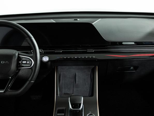 Omoda C5 I Рестайлинг с пробегом 2024 года, цена 1 998 700 рублей, 11147 км, внедорожник, Автокод Объявления
