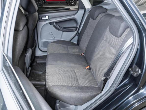 Ford Focus II Рестайлинг с пробегом 2010 года, цена 649 000 рублей, 206669 км, хэтчбек, Автокод Объявления