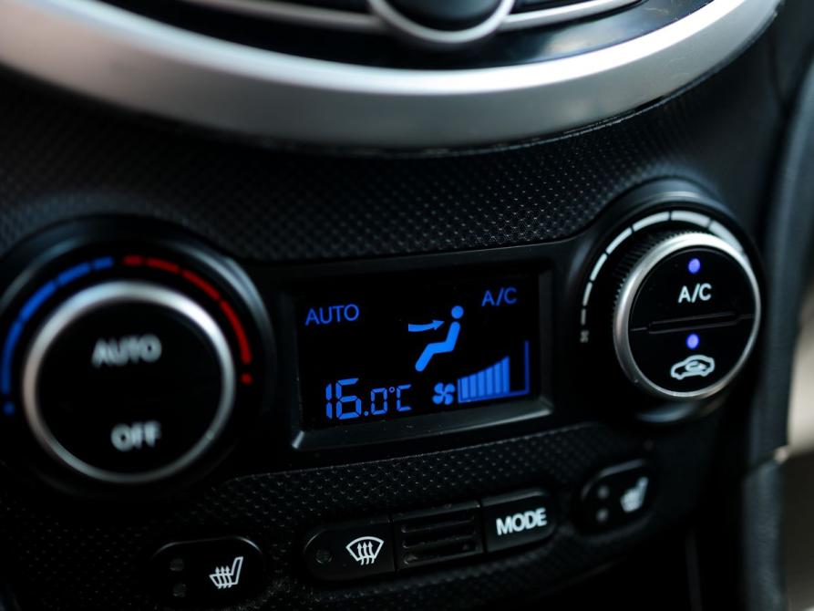Hyundai Solaris I Рестайлинг Ижевск  - изображение 21