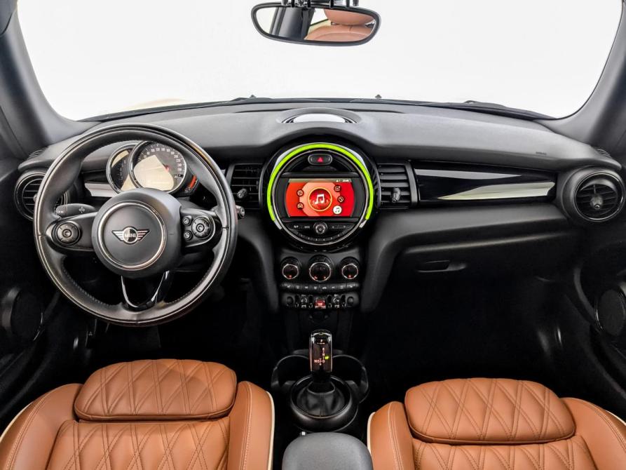 Mini Hatch III (F55/F56) Рестайлинг Москва  - изображение 14