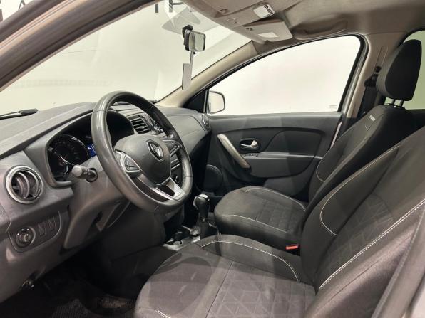Renault Sandero II Рестайлинг с пробегом 2019 года, цена 749 000 рублей, 335588 км, хэтчбек, Автокод Объявления