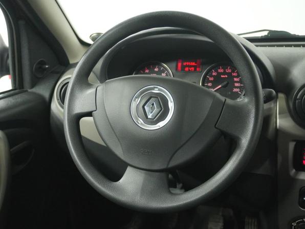 Renault Sandero I с пробегом 2013 года, цена 656 000 рублей, 129489 км, хэтчбек, Автокод Объявления