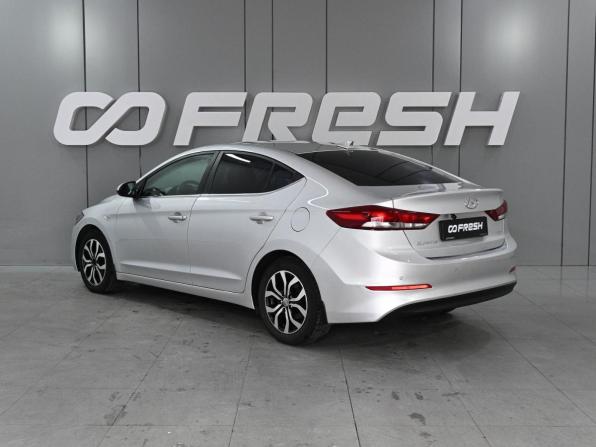 Hyundai Elantra VI (AD) с пробегом 2017 года, цена 1 699 000 рублей, 74356 км, седан, Автокод Объявления