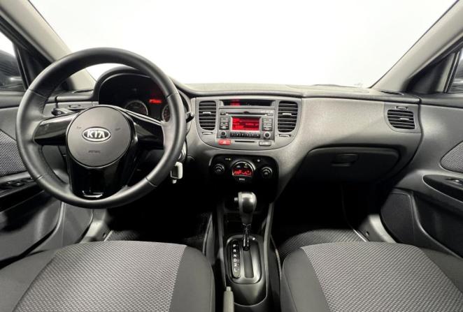 Kia Rio II Рестайлинг с пробегом 2010 года, цена 670 000 рублей, 86288 км, хэтчбек, Автокод Объявления
