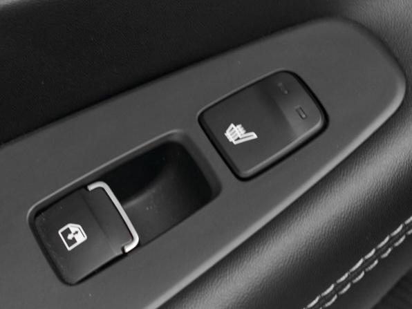 Hyundai Santa Fe IV Рестайлинг с пробегом 2021 года, цена 3 550 000 рублей, 82120 км, внедорожник, Автокод Объявления