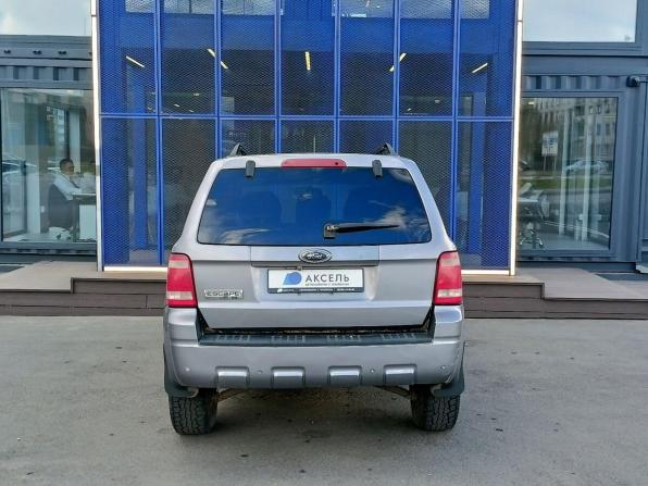 Ford Escape I Рестайлинг 2 с пробегом 2008 года, цена 649 000 рублей, 250000 км, внедорожник, Автокод Объявления