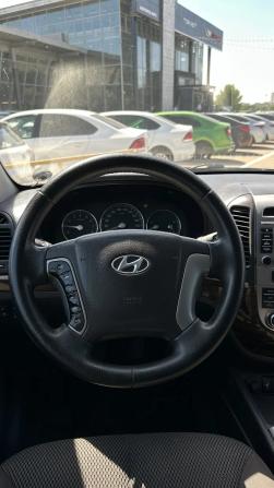 Hyundai Santa Fe II Рестайлинг с пробегом 2010 года, цена 975 000 рублей, 257757 км, внедорожник, Автокод Объявления