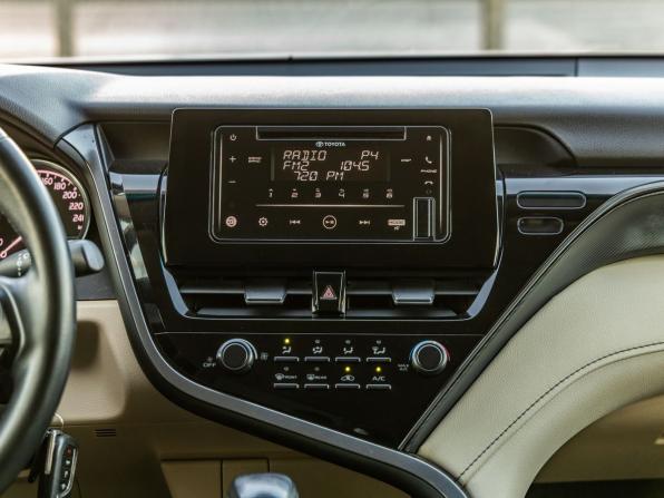 Toyota Camry VIII (XV70) Рестайлинг с пробегом 2022 года, цена 3 348 000 рублей, 26627 км, седан, Автокод Объявления