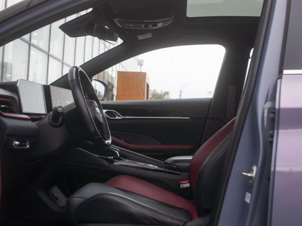 Geely Coolray I Рестайлинг с пробегом 2023 года, цена 2 000 000 рублей, 45400 км, внедорожник, Автокод Объявления