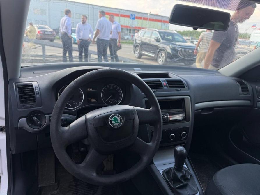 Skoda Octavia II (A5) Рестайлинг Орел  - изображение 4