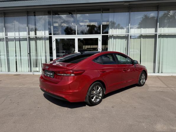 Hyundai Elantra VI (AD) Рестайлинг с пробегом 2018 года, цена 1 600 000 рублей, 131226 км, седан, Автокод Объявления