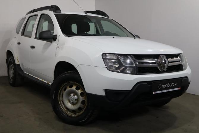 Renault Duster I Рестайлинг с пробегом 2017 года, цена 919 000 рублей, 215000 км, внедорожник, Автокод Объявления