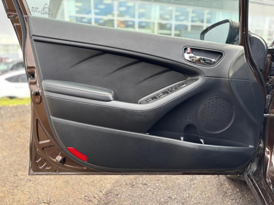Kia Cerato III Рестайлинг (Classic) Набережные Челны  - изображение 13