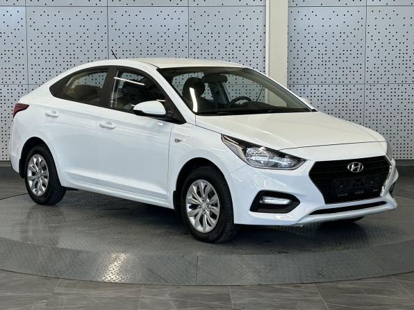 Hyundai Solaris II с пробегом 2017 года, цена 510 000 рублей, 94639 км, седан, Автокод Объявления