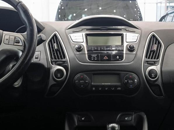 Hyundai ix35 I с пробегом 2011 года, цена 950 000 рублей, 229645 км, внедорожник, Автокод Объявления
