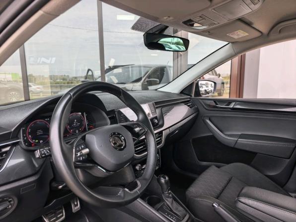 Skoda Rapid II с пробегом 2022 года, цена 1 825 000 рублей, 89000 км, лифтбек, Автокод Объявления