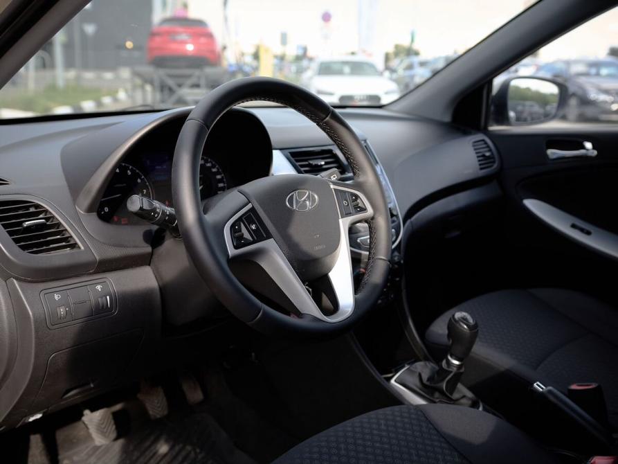Hyundai Solaris I Казань  - изображение 5