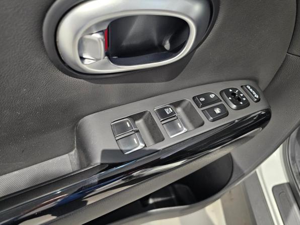 Kia Soul II Рестайлинг с пробегом 2019 года, цена 1 449 000 рублей, 160550 км, хэтчбек, Автокод Объявления