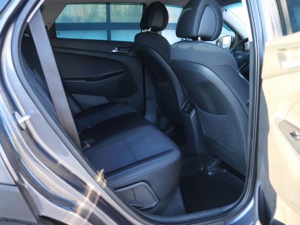 Hyundai Tucson III с пробегом 2015 года, цена 1 747 000 рублей, 119000 км, внедорожник, Автокод Объявления