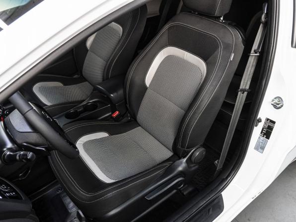 Kia Ceed II Рестайлинг с пробегом 2017 года, цена 1 599 000 рублей, 154066 км, хэтчбек, Автокод Объявления