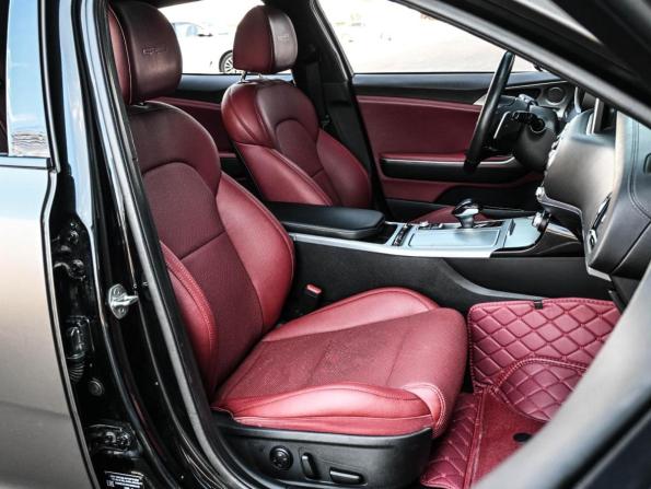 Kia Stinger I с пробегом 2018 года, цена 2 329 000 рублей, 238856 км, лифтбек, Автокод Объявления