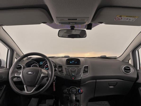 Ford Fiesta Mk6 Рестайлинг с пробегом 2018 года, цена 1 099 000 рублей, 49280 км, хэтчбек, Автокод Объявления