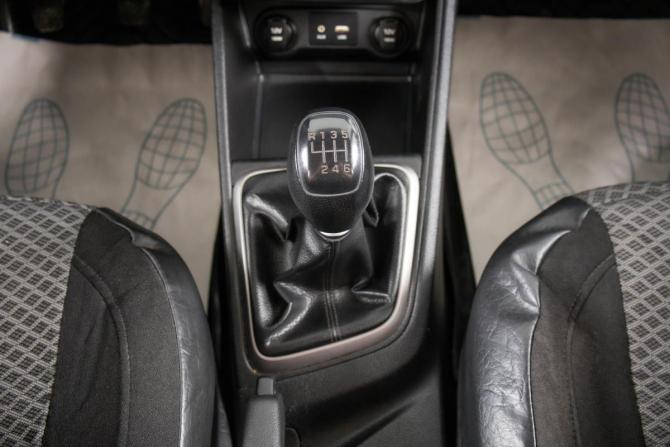 Hyundai Solaris II с пробегом 2018 года, цена 1 099 000 рублей, 364026 км, седан, Автокод Объявления