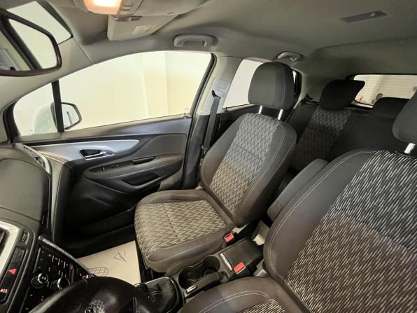 Opel Mokka I с пробегом 2014 года, цена 885 000 рублей, 177115 км, внедорожник, Автокод Объявления