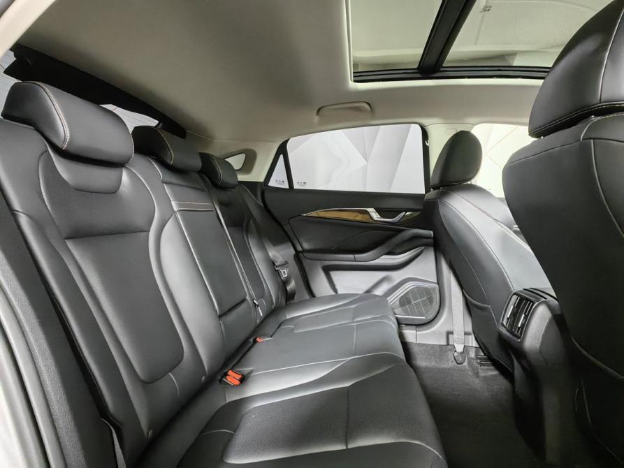 FAW Bestune B70 I Москва  - изображение 16