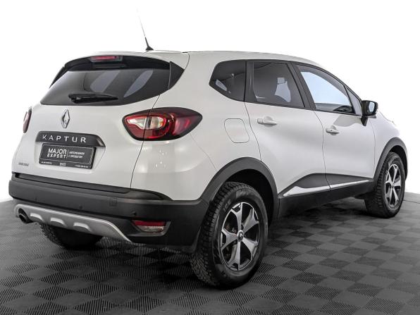 Renault Kaptur I с пробегом 2017 года, цена 1 345 000 рублей, 75207 км, внедорожник, Автокод Объявления