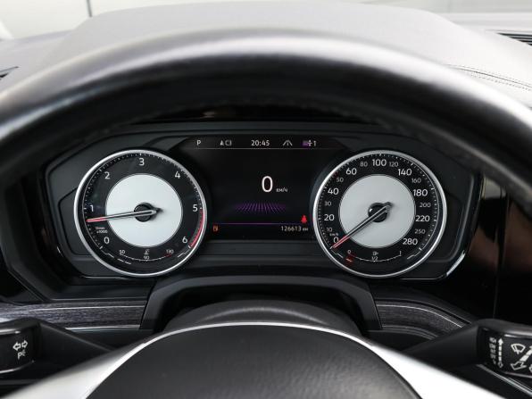 Volkswagen Touareg III с пробегом 2018 года, цена 4 749 000 рублей, 123677 км, внедорожник, Автокод Объявления