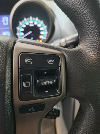 Toyota Land Cruiser Prado 150 Series с пробегом 2010 года, цена 2 390 000 рублей, 334320 км, внедорожник, Автокод Объявления
