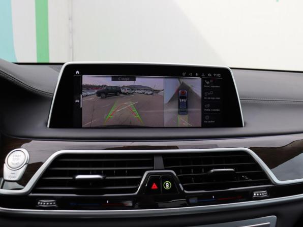 BMW 7 серии VI (G11/G12) Рестайлинг с пробегом 2019 года, цена 6 000 000 рублей, 93083 км, седан, Автокод Объявления